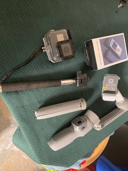 GoPro hero 7 and mobile gimbal good condition 2