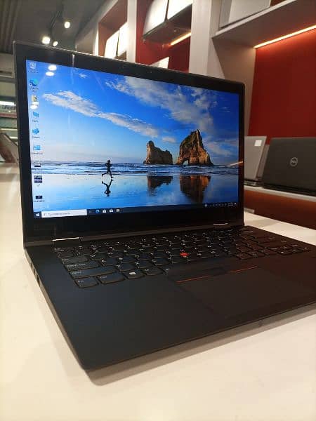 Lenovo Thinkpad X1 Yoga Core i7 2K Resolution Touch- Best Slim Laptops 10