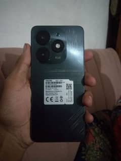 tecno. 20c 4+4-128 10 manth ki geranti box charge Sath hai 03165021253