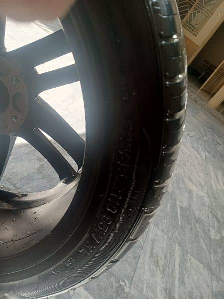 brand new 18 inch Honda rim and low profile tyres 2