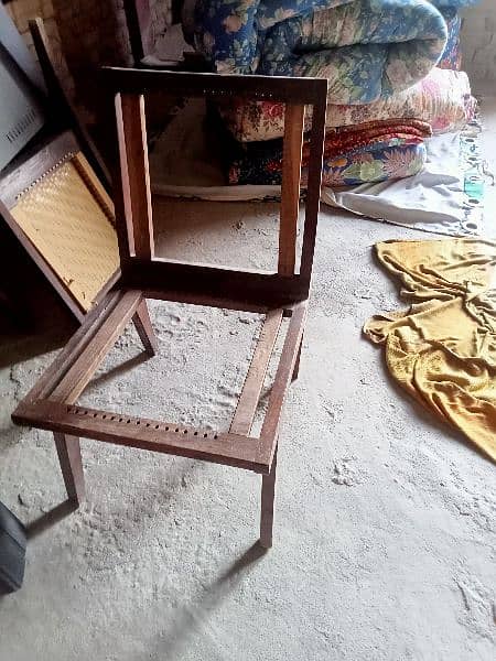 4 wood chair frame 1