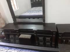 Chanoti double bed