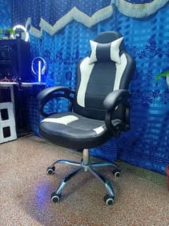 Computer Gaming chair brand new