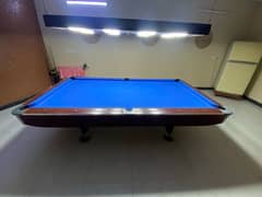 IMPORTED POOL TABLE EITH COMPLETE SETUP