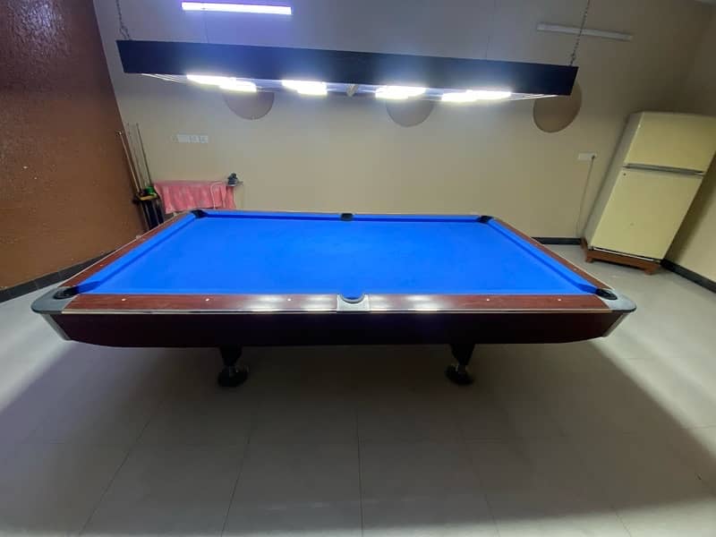 IMPORTED POOL TABLE with COMPLETE SETUP 0