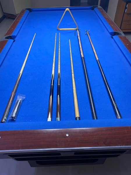 IMPORTED POOL TABLE with COMPLETE SETUP 6