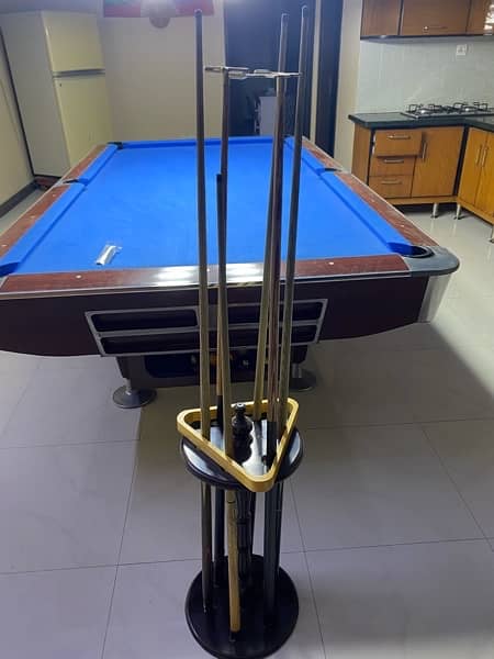 IMPORTED POOL TABLE with COMPLETE SETUP 9