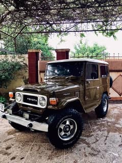 Toyota Land Cruiser 1976