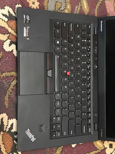 Lenovo X1 Carbon (Core i7) intel (R) core i7 2.0dual processor 1