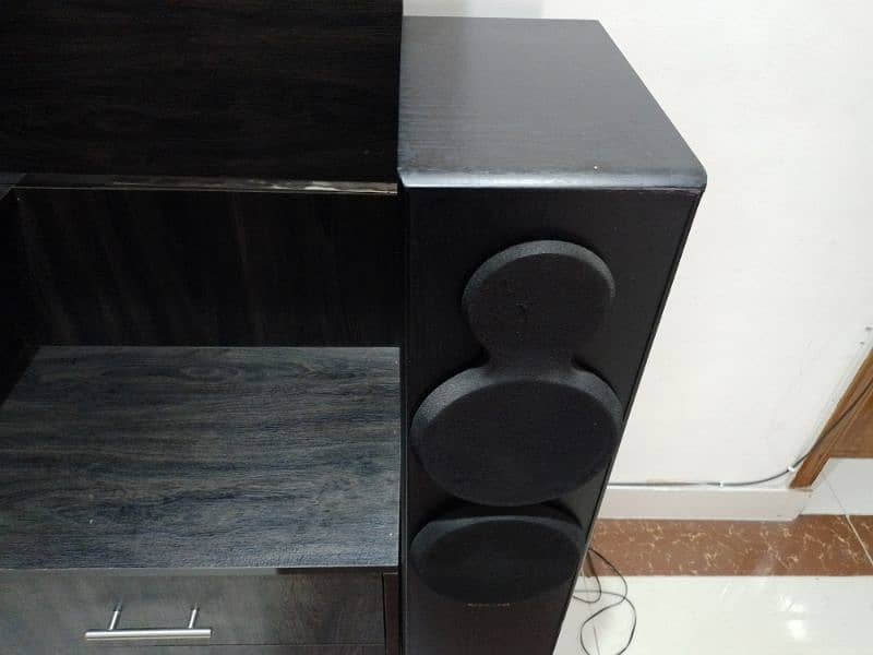 Yamaha tower speakers 4