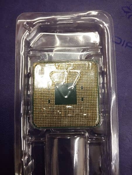 AMD Ryzen 5 3600 Processor - Tray 1