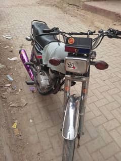 125 honda bike