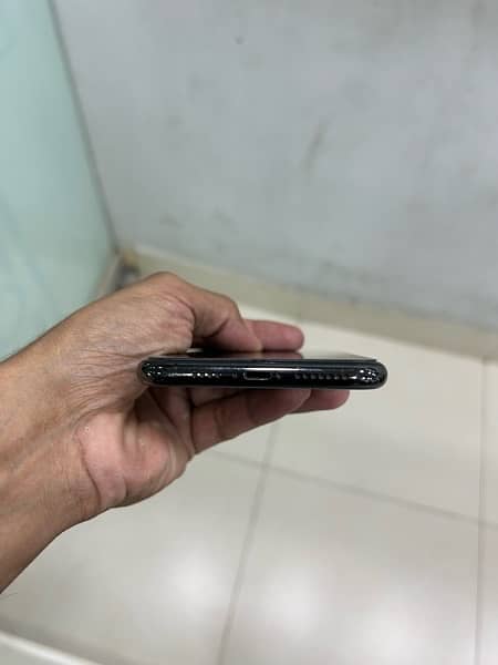 Iphone 11pro max 256gb 7