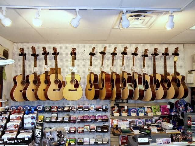 Quality guitars collection at Acoustica guitar shop 0