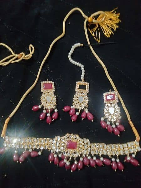 2jwellry set Only 1200 2