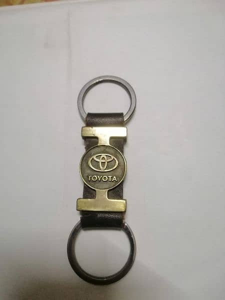 OLD AND ANTIQUE TOYOTA CAR KEYCHAIN | MADE OF PURE LEATHER AND COPPER 6