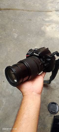 DSLR D3200 Body   Lanz 18.105mm VR Atuo Nikon