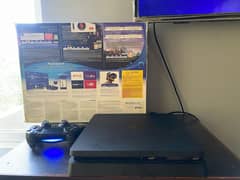 PlayStation 4 slim PS4 just like new play station 4 / ps 4