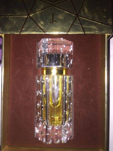 J. perfumes Ziya Gold attar 2