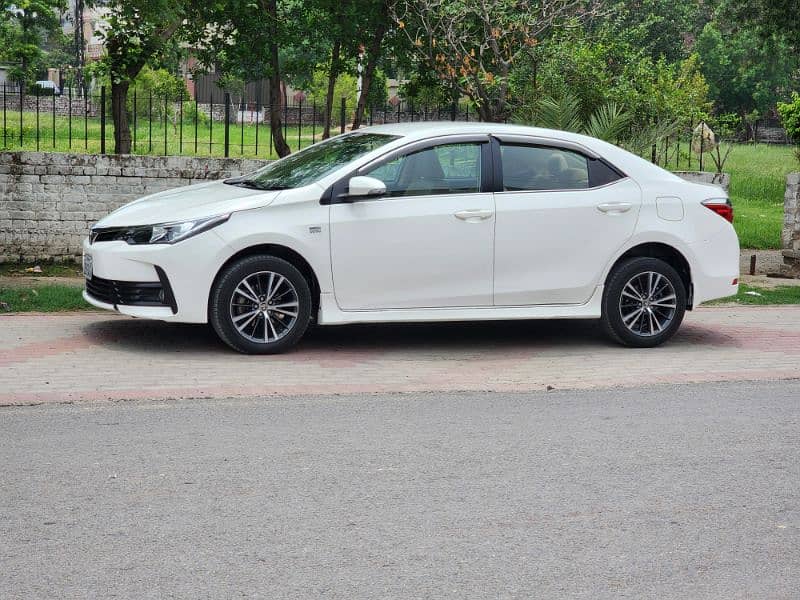 Toyota Corolla Altis 2018 5