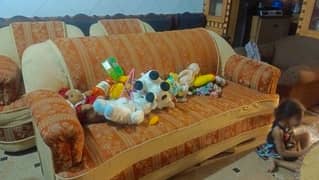 Sofas Set For sale / Five seater Sofa / new ha almost