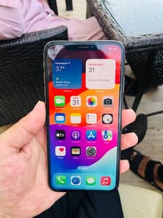 iPhone XS Max NON pta  10by10 battery health89
