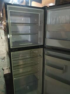 Used Fridge in Excellent Condition with Stands and DC Supply