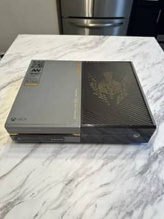 Xbox One Limited Edition Call of Duty Advanced