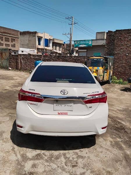 Toyota Corolla Altis 2016.03095671101 4