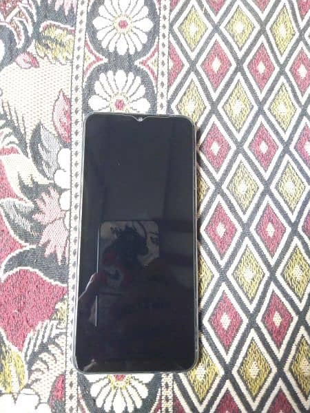 Vivo y33s 8 + 4 / 128 1