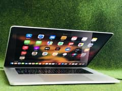 Apple Macbook pro 2019 core i9 32 GB RAM 512 GB SSD 15" Retina display
