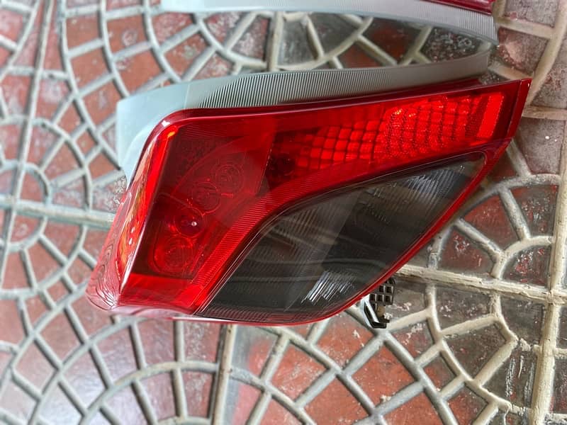 Toyota Vitz Backlights For Sale 3