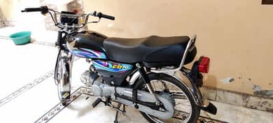 Honda CD 70 new brand condition only 2 month use