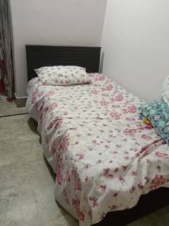 single bed with 2 matress