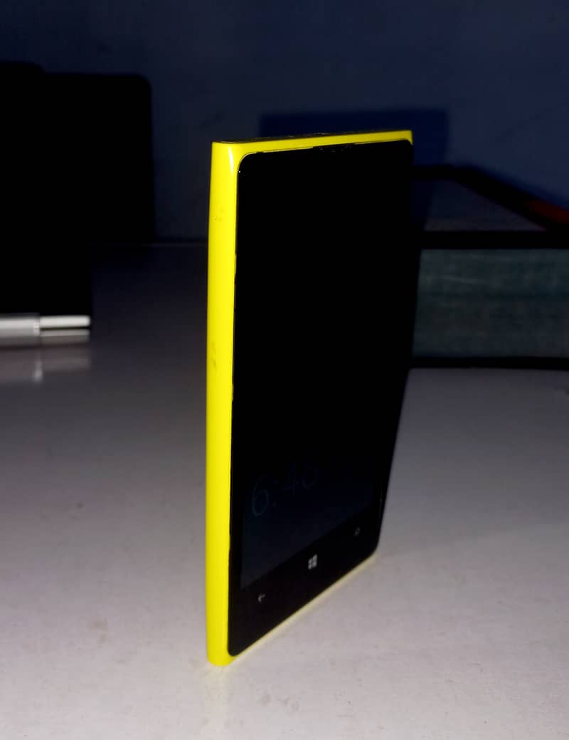 Nokia Lumia 1020 6