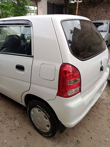 Suzuki Alto 2012 4