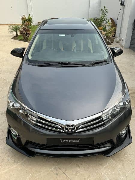 Toyota Altis Grande 2017 4