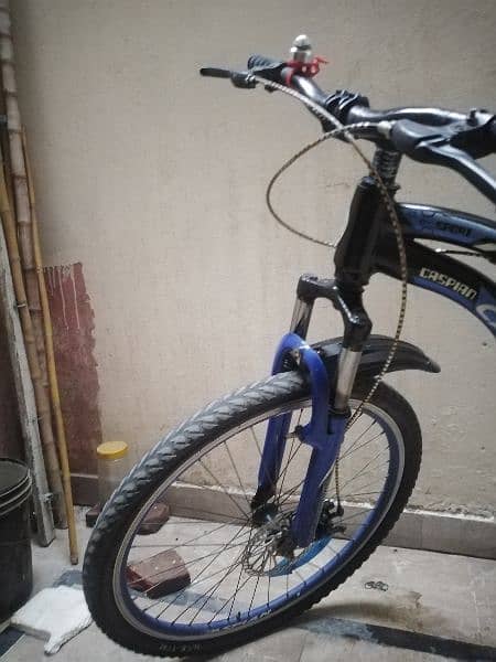 Caspian bicycle for sale good condition hy size 28inches 3