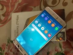 samsung j7 max 4Gb 32Gb