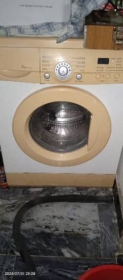 LG Front load Washing machine