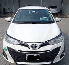 Toyota Yaris Ativ 1.3 CVT