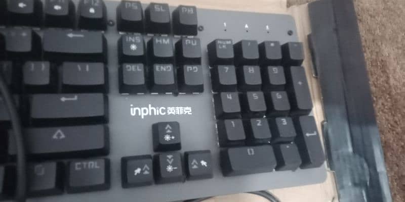 keyboard for sale (gaming mechanical) 7