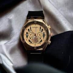 Men's golden dail watch