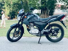 suzuki GSX 125 full japani bike 2022 mdl islamabad number urgent sale