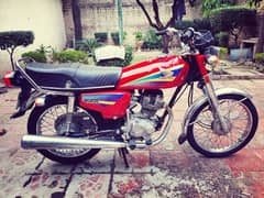 Honda 125CG urgent for sale my WhatsApp number,,03283693926