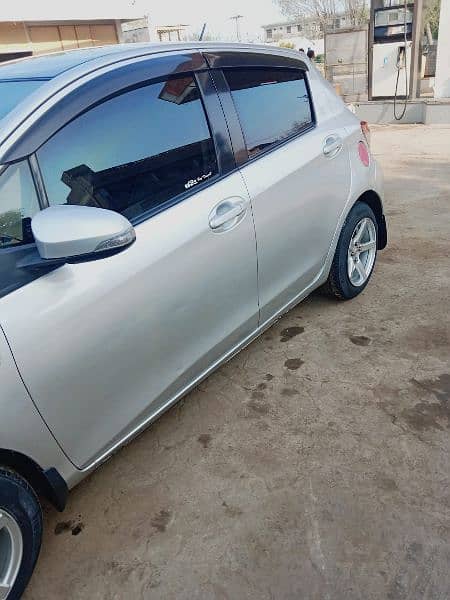 Toyota Vitz 2014 7