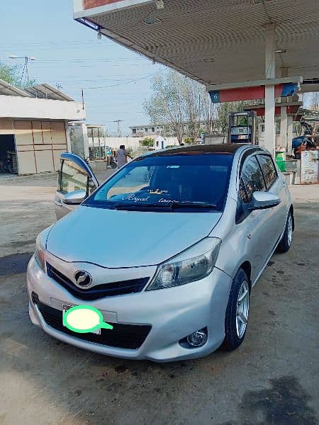 Toyota Vitz 2014 8