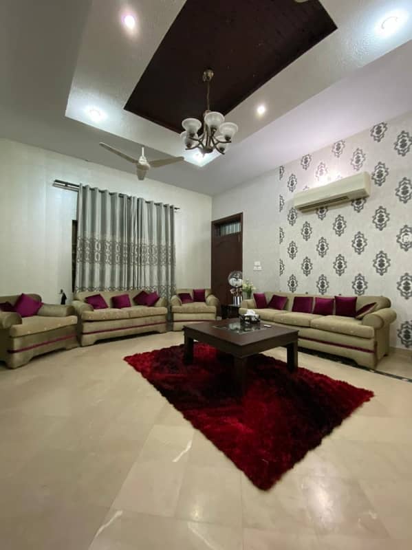 Upper Portion Available For Rent In lvl society sui Gass available Seprate meter 0