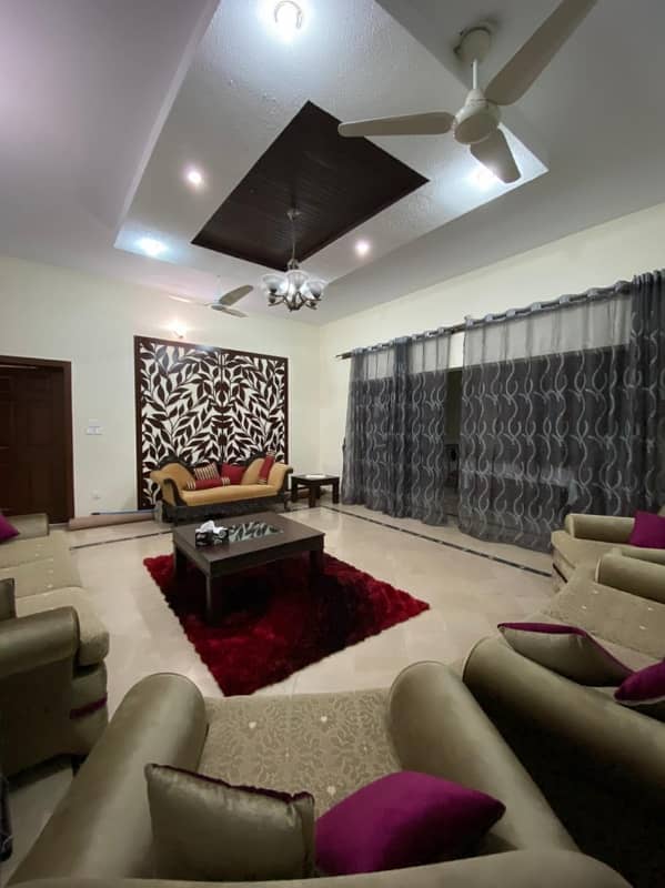 Upper Portion Available For Rent In lvl society sui Gass available Seprate meter 12