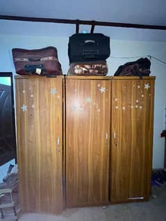 3 door wardrobe. . . . . . . Almari